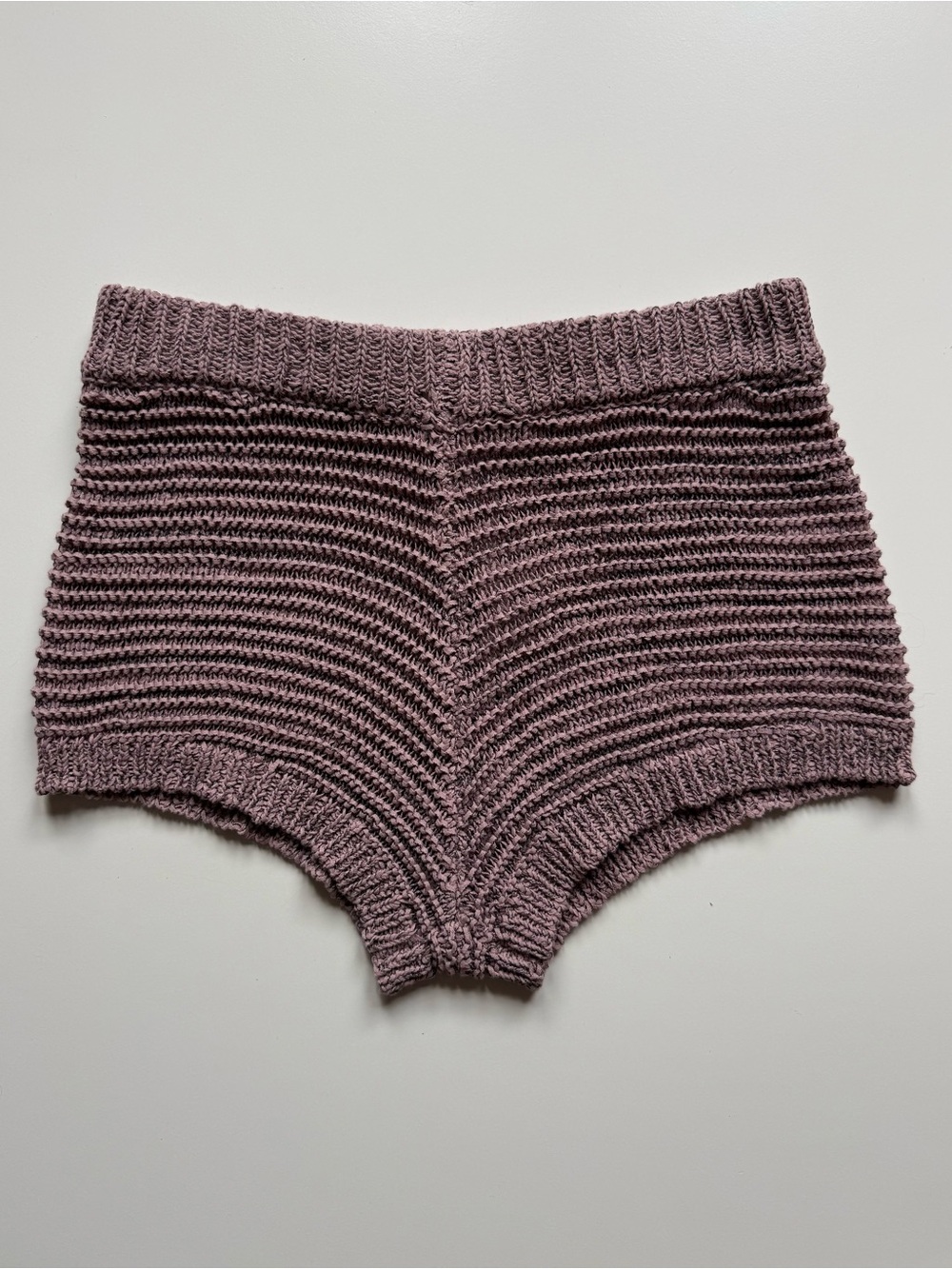 Zara Women’s Knit High-Waist Ribbed Shorts in Dusty Mauve - Size S